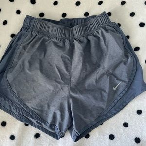 Nike women’s tempo running shorts - XS